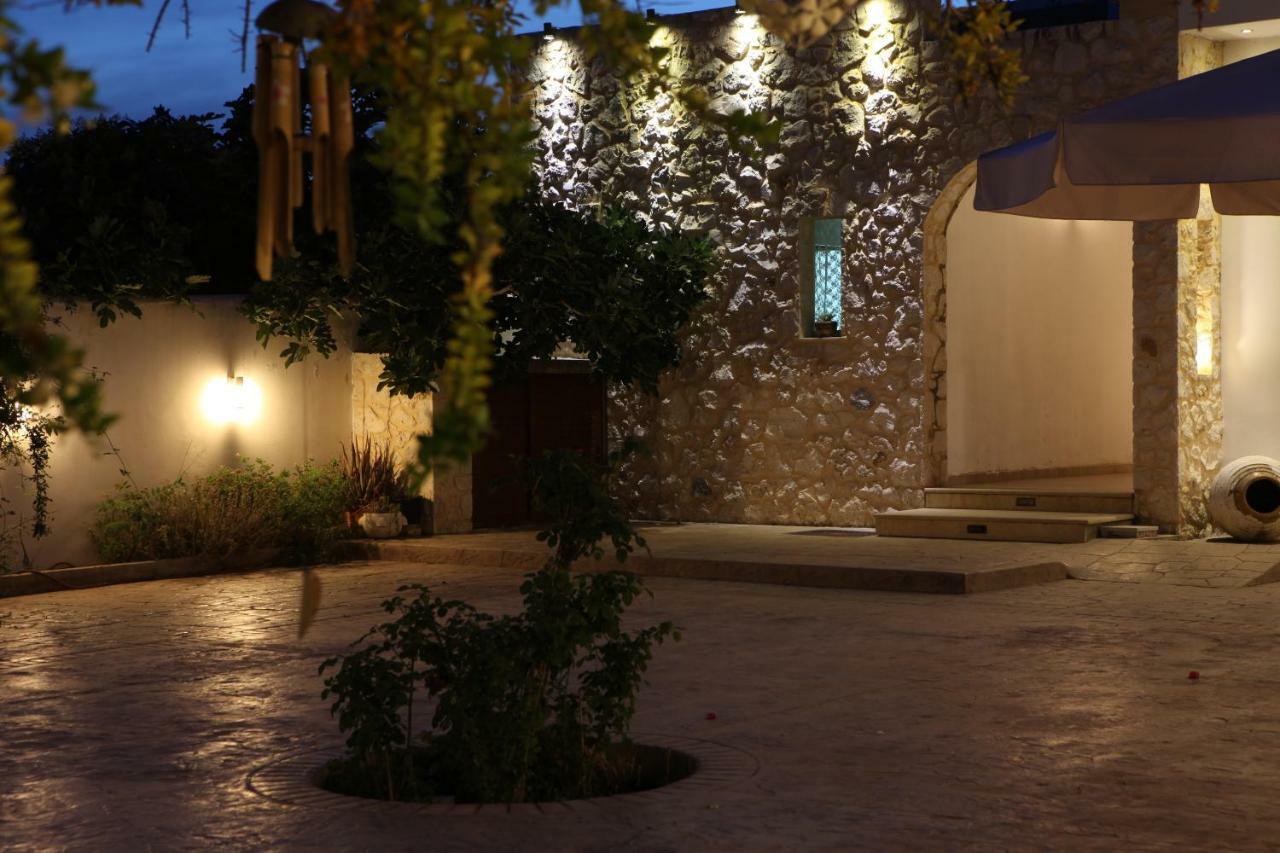 Villa Vanilla Agioi Theodoroi Eksteriør bilde